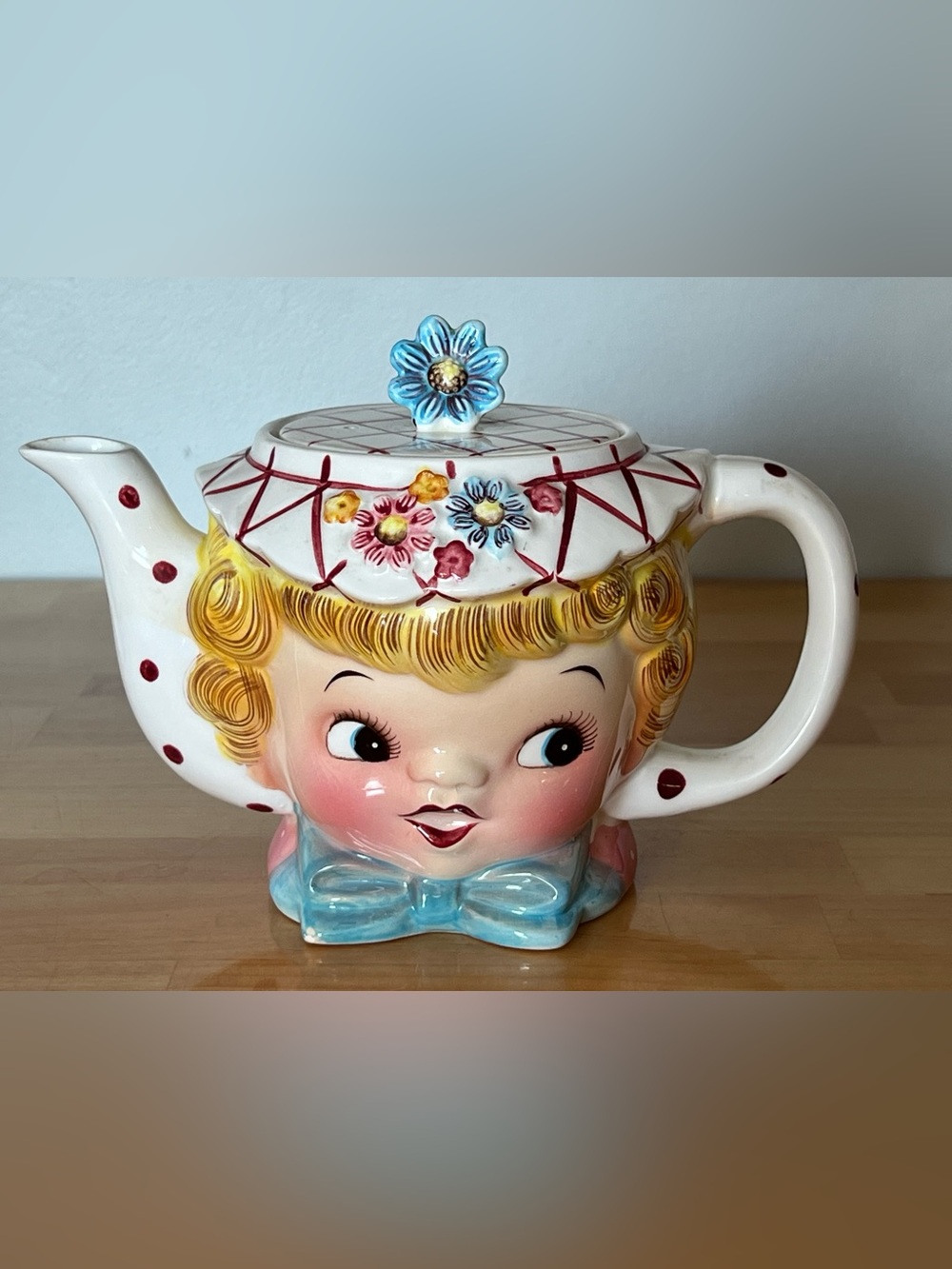 Vintage Cute Miss Dainty Tea Pot